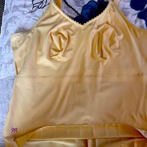 Ruby Ribbon Heritage Cami Vanilla Cake DAFFODIL